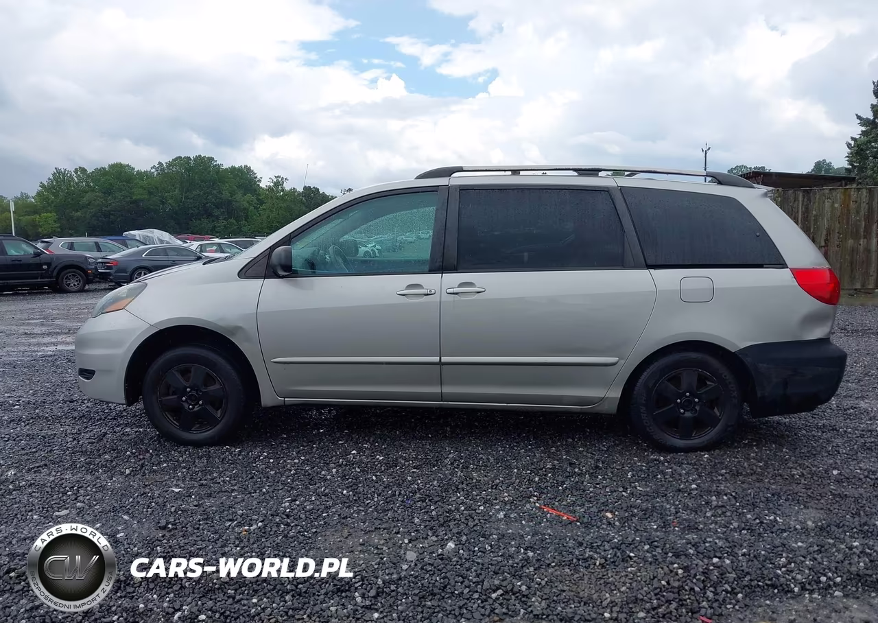 2009 Toyota Sienna Le VIN:5TDZK23C89S230401 - 14