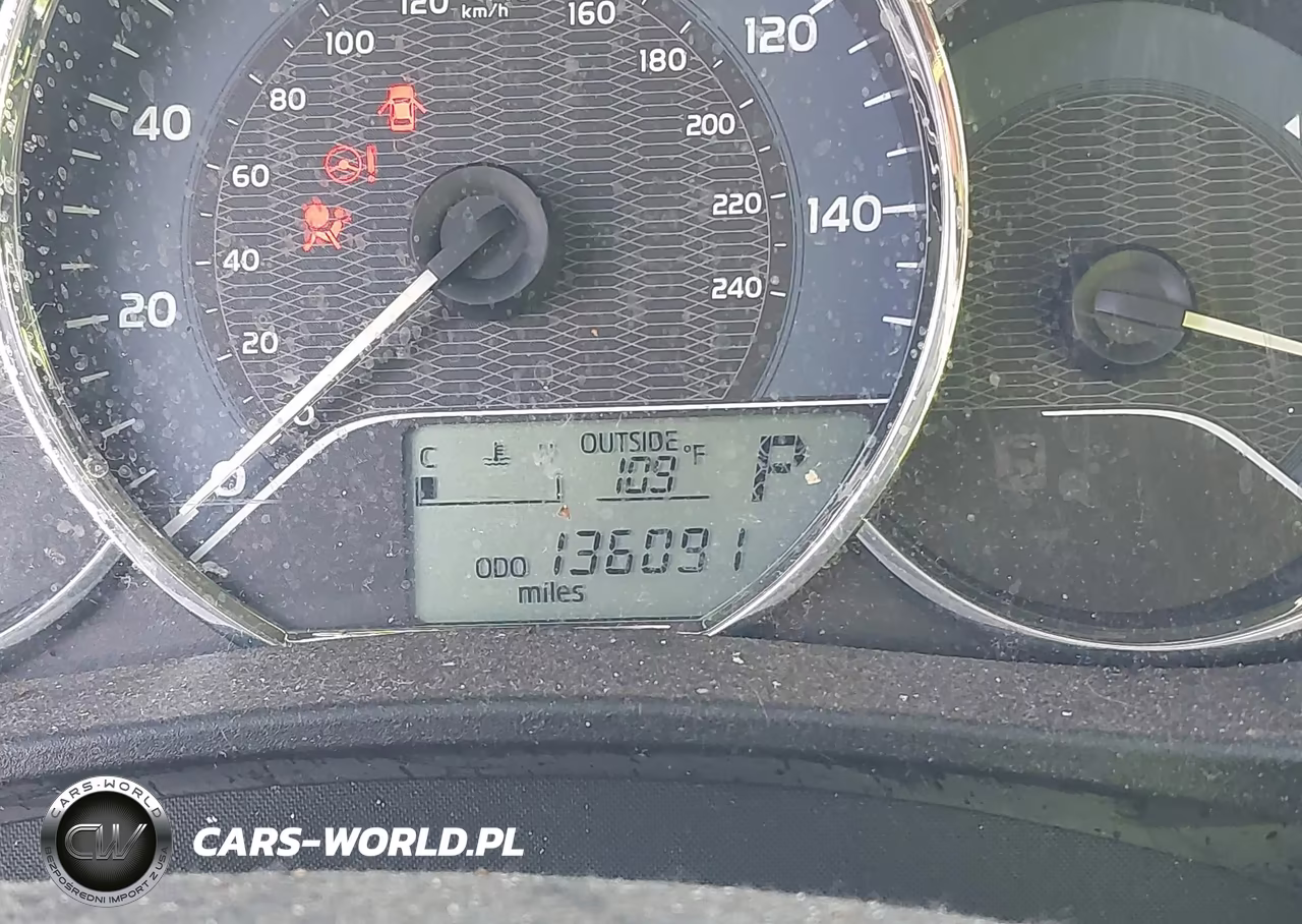 2014 Toyota Corolla Le VIN:5YFBURHE4EP150403 - 19
