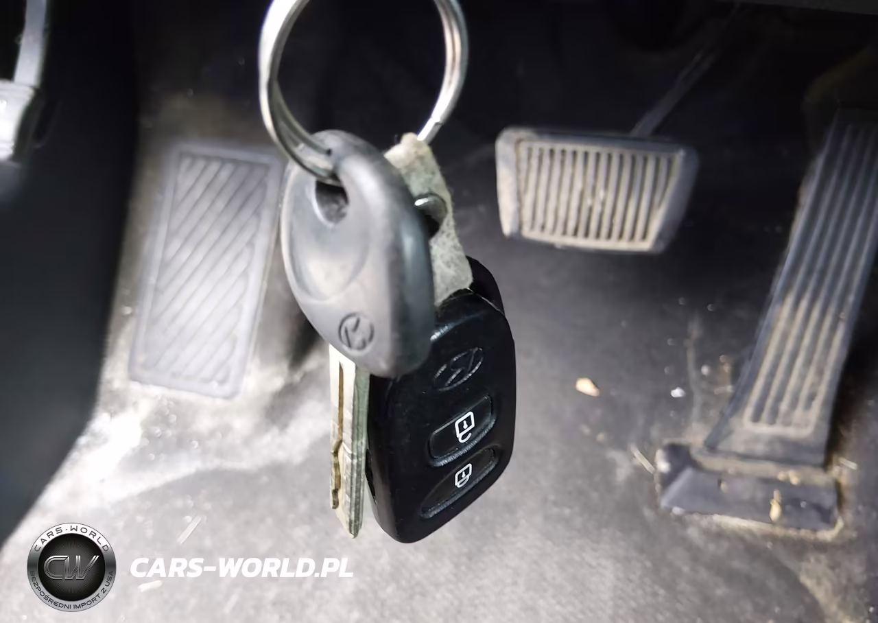 2012 Hyundai Tucson Gls VIN:KM8JUCAC7CU379901 - 11