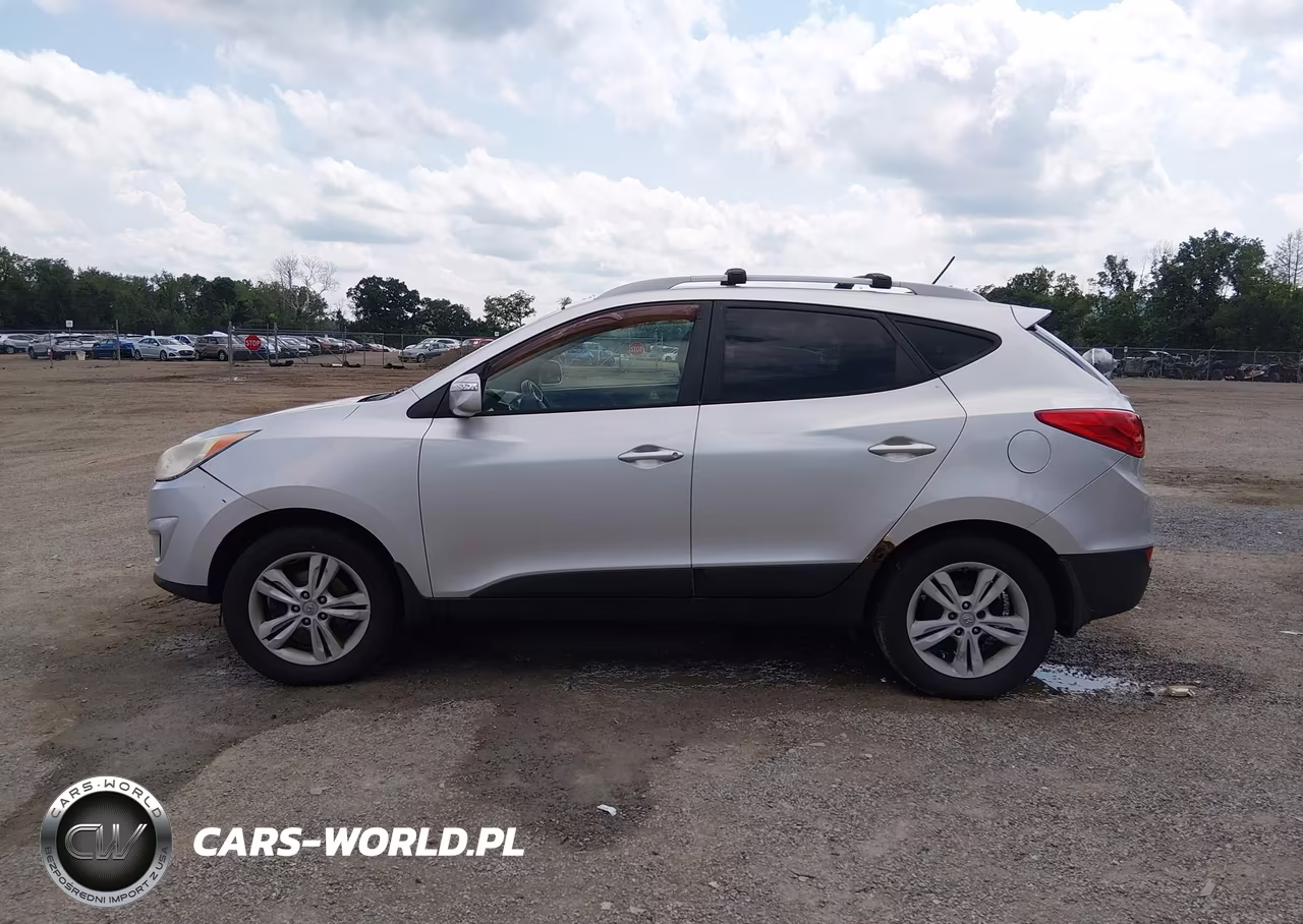 2012 Hyundai Tucson Gls VIN:KM8JUCAC7CU379901 - 14
