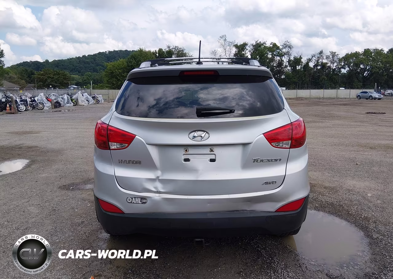 2012 Hyundai Tucson Gls VIN:KM8JUCAC7CU379901 - 16