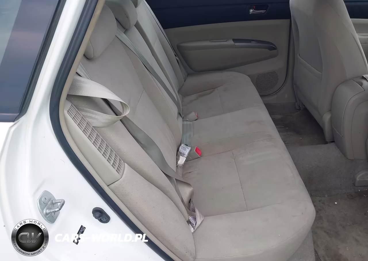 2007 Toyota Prius VIN:JTDKB20UX77622124 - 8