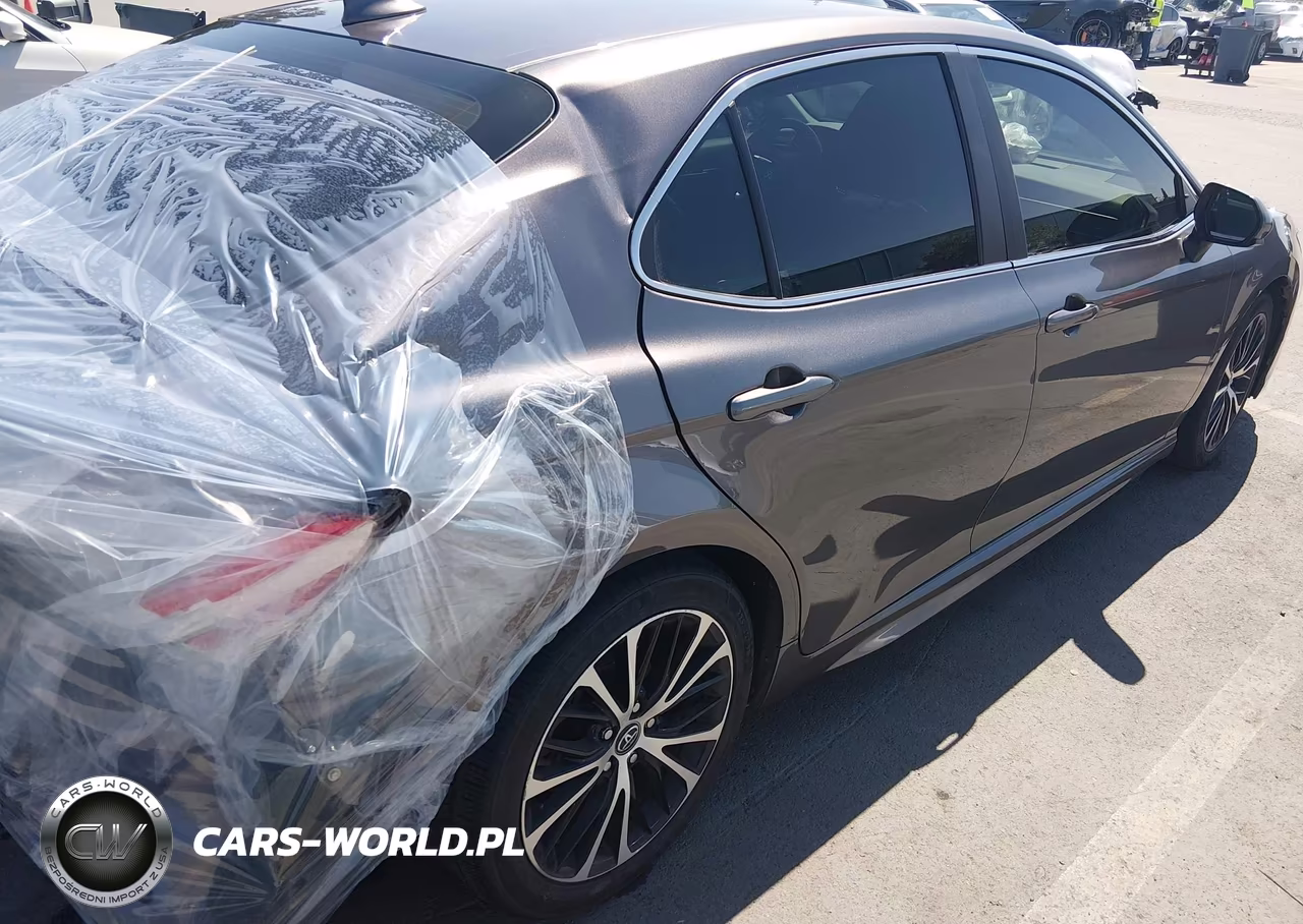 2020 Toyota Camry Se VIN:4T1G11AK5LU894653 - 4
