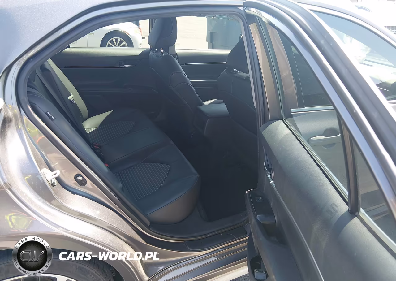 2020 Toyota Camry Se VIN:4T1G11AK5LU894653 - 8