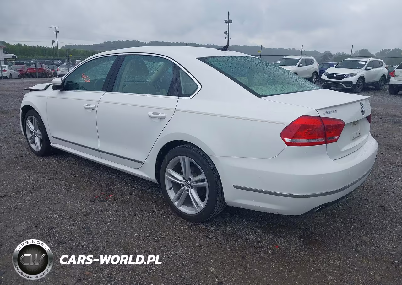 2015 Volkswagen Passat 2.0L Tdi Sel Premium VIN:1VWCV7A34FC010079 - 3