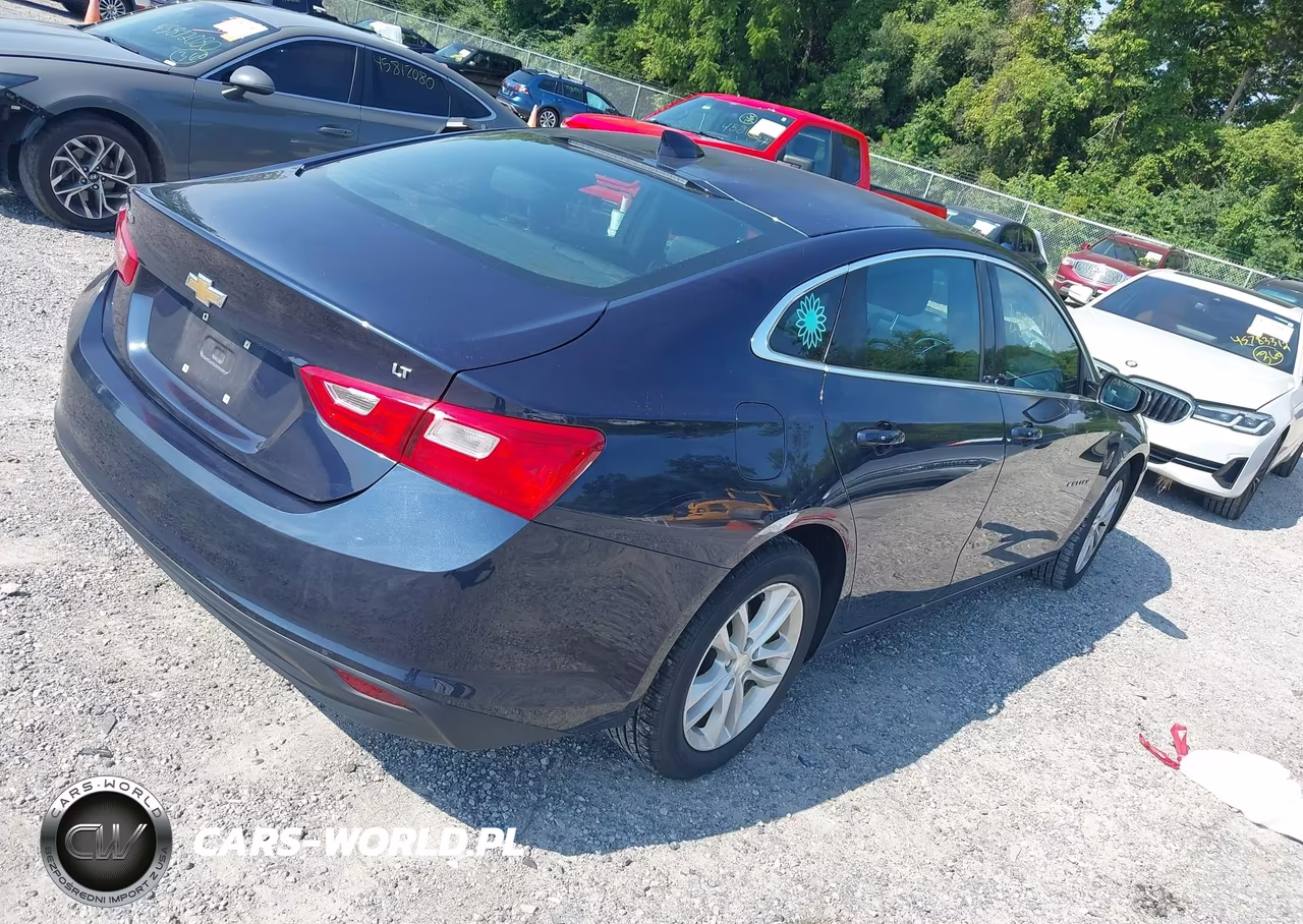 2016 Chevrolet Malibu 1Lt VIN:1G1ZE5ST1GF305360 - 4