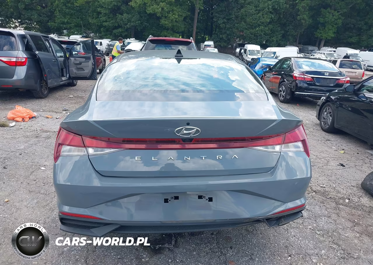 2022 Hyundai Elantra Sel VIN:KMHLM4AG1NU364430 - 17