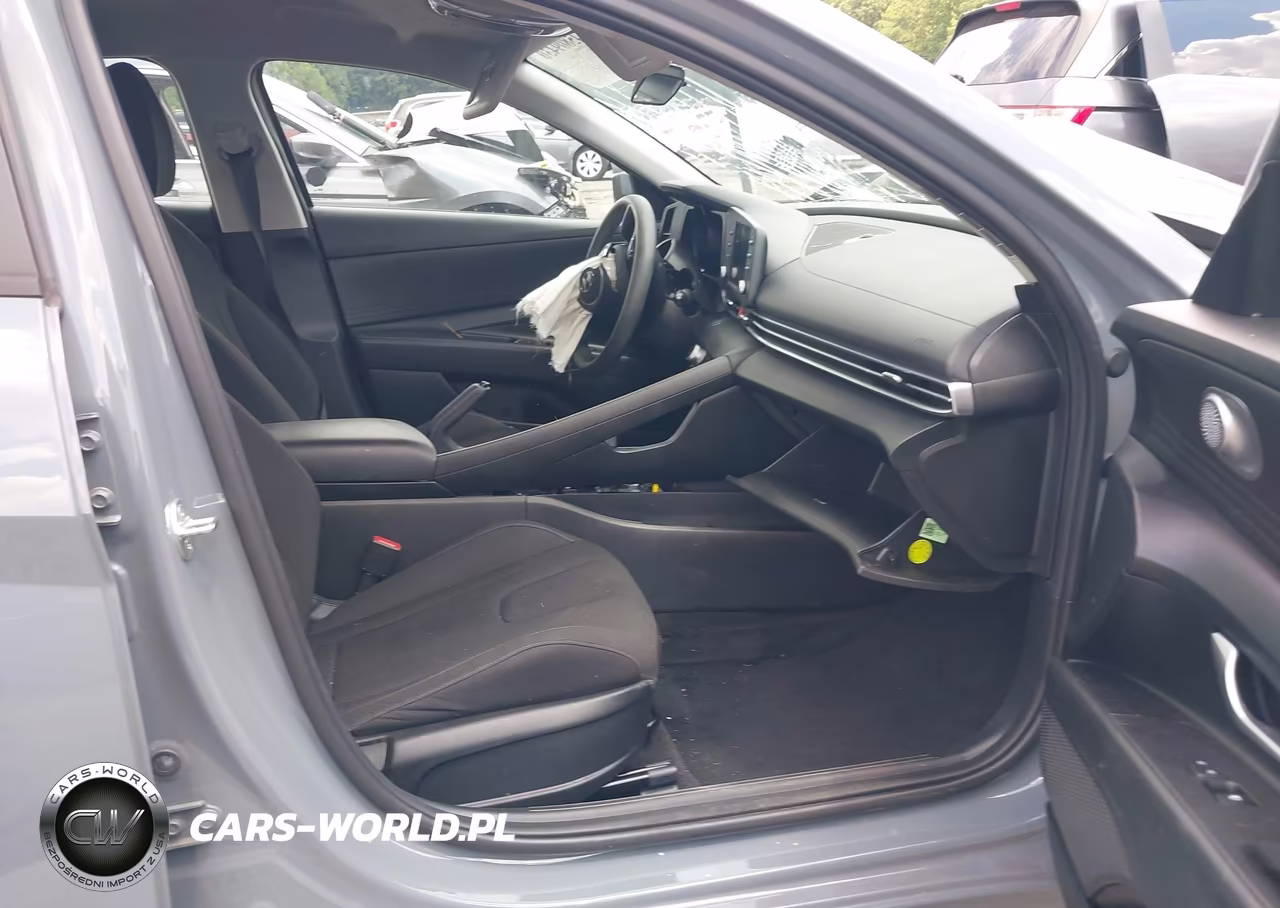 2022 Hyundai Elantra Sel VIN:KMHLM4AG1NU364430 - 5
