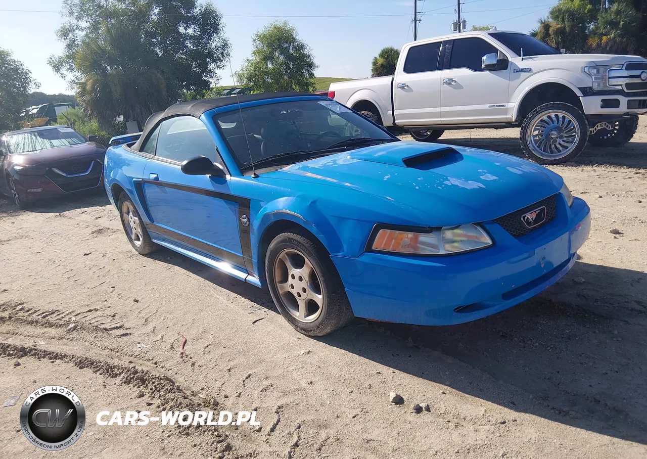 2004 Ford Mustang