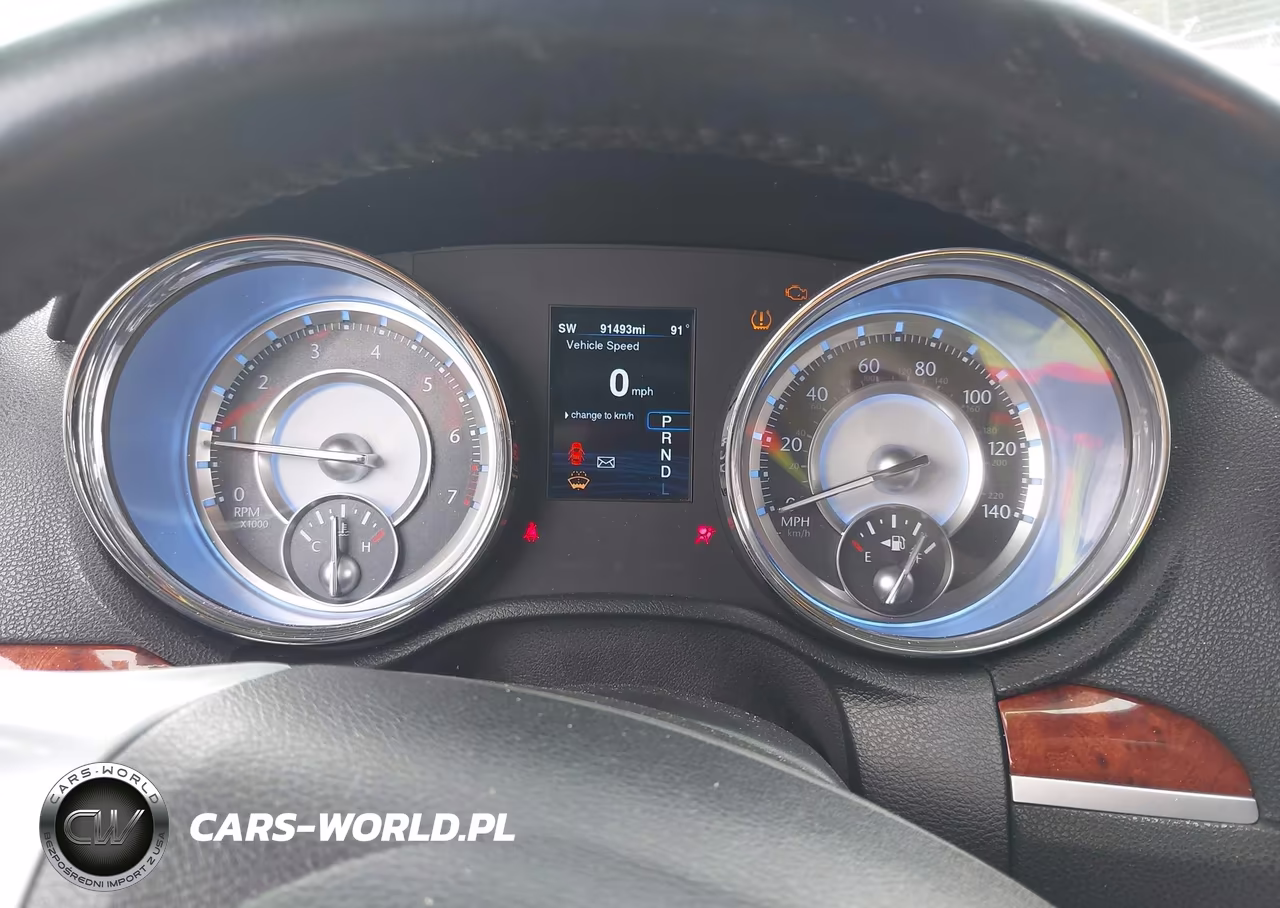 2014 Chrysler 300 VIN:2C3CCARG0EH328066 - 7