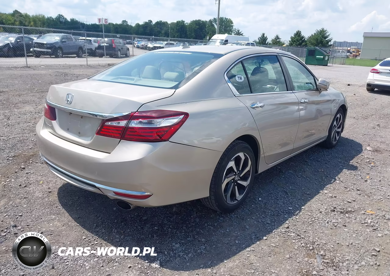 2016 Honda Accord Ex-L VIN:1HGCR2F82GA035589 - 4