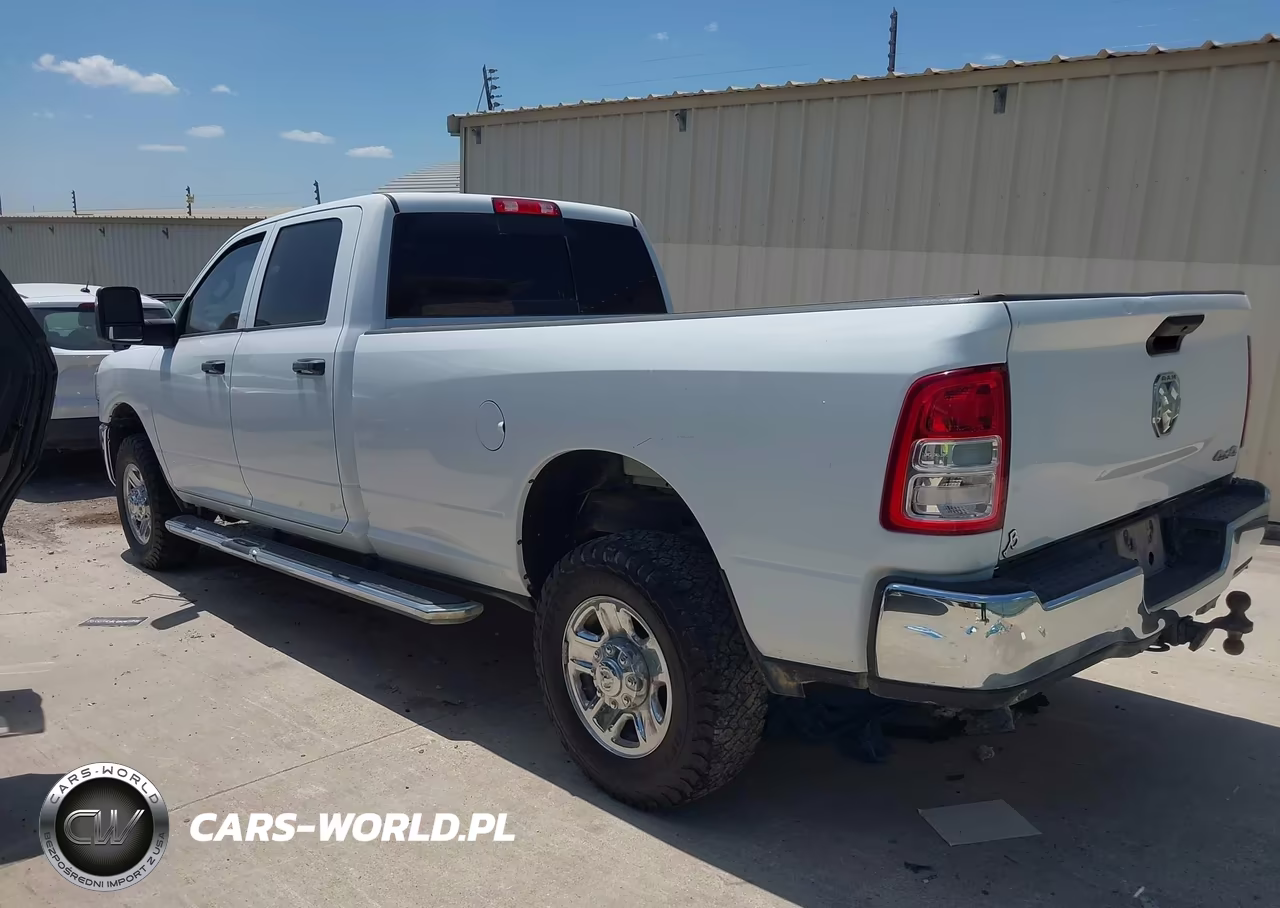 2023 Ram 2500 Tradesman 4X4 8' Box VIN:3C6UR5HJ9PG610381 - 3