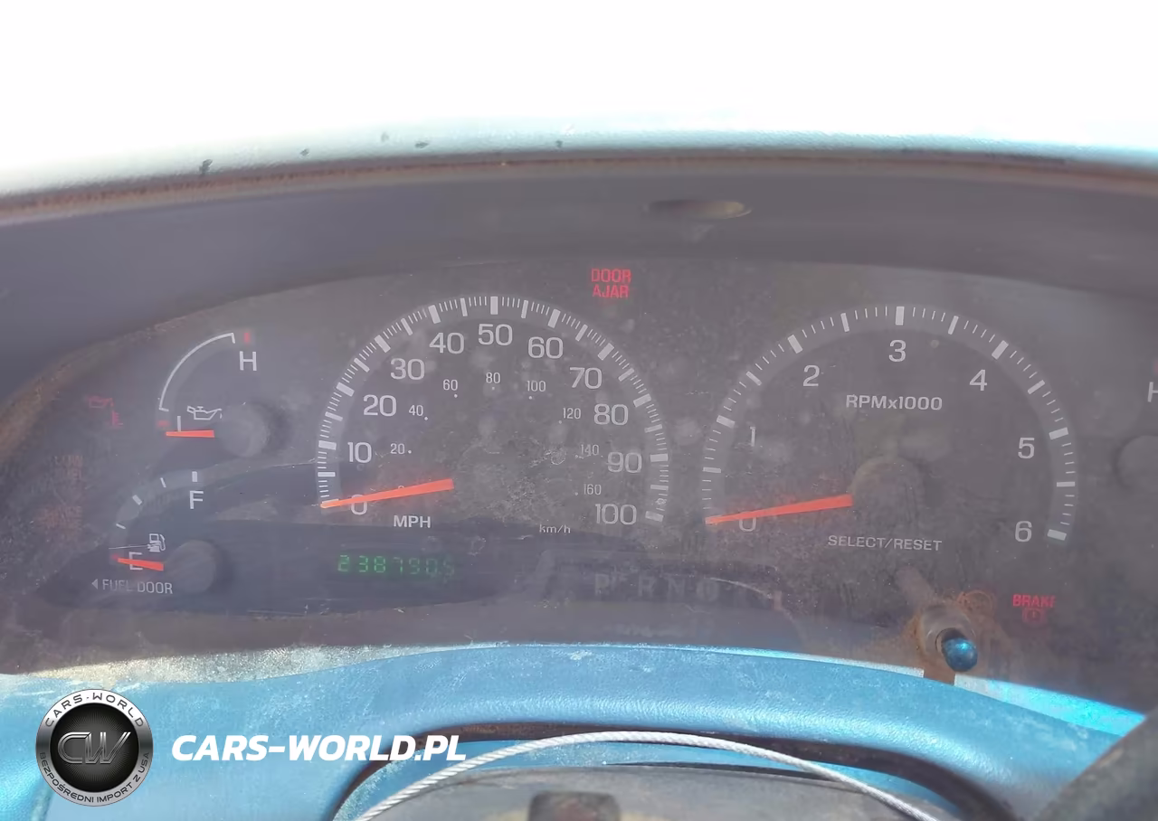 2003 Ford F-150 Xl-Xlt VIN:2FTRF18203CA56809 - 7