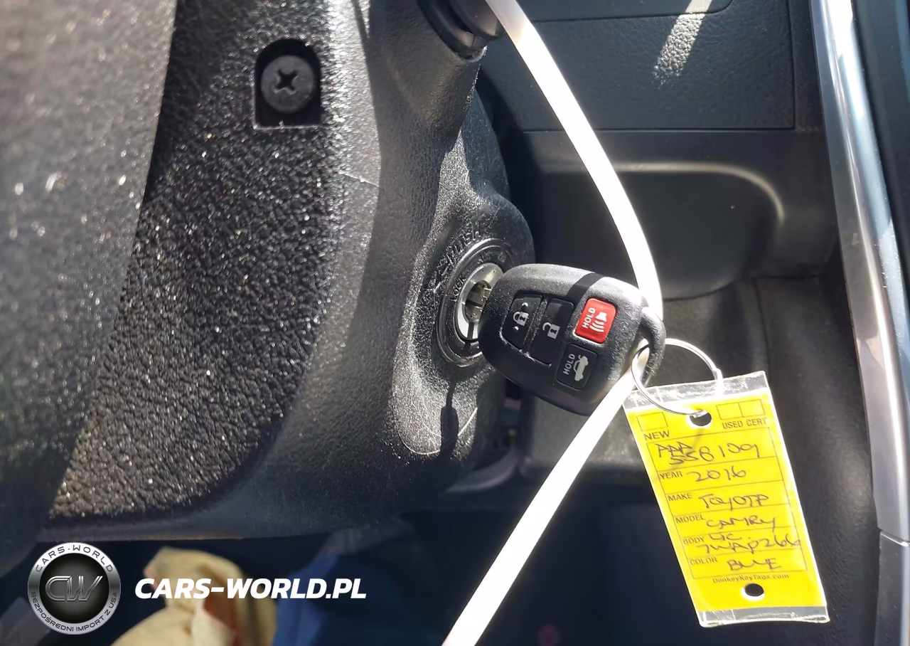 2016 Toyota Camry Se VIN:4T1BF1FK5GU207696 - 11