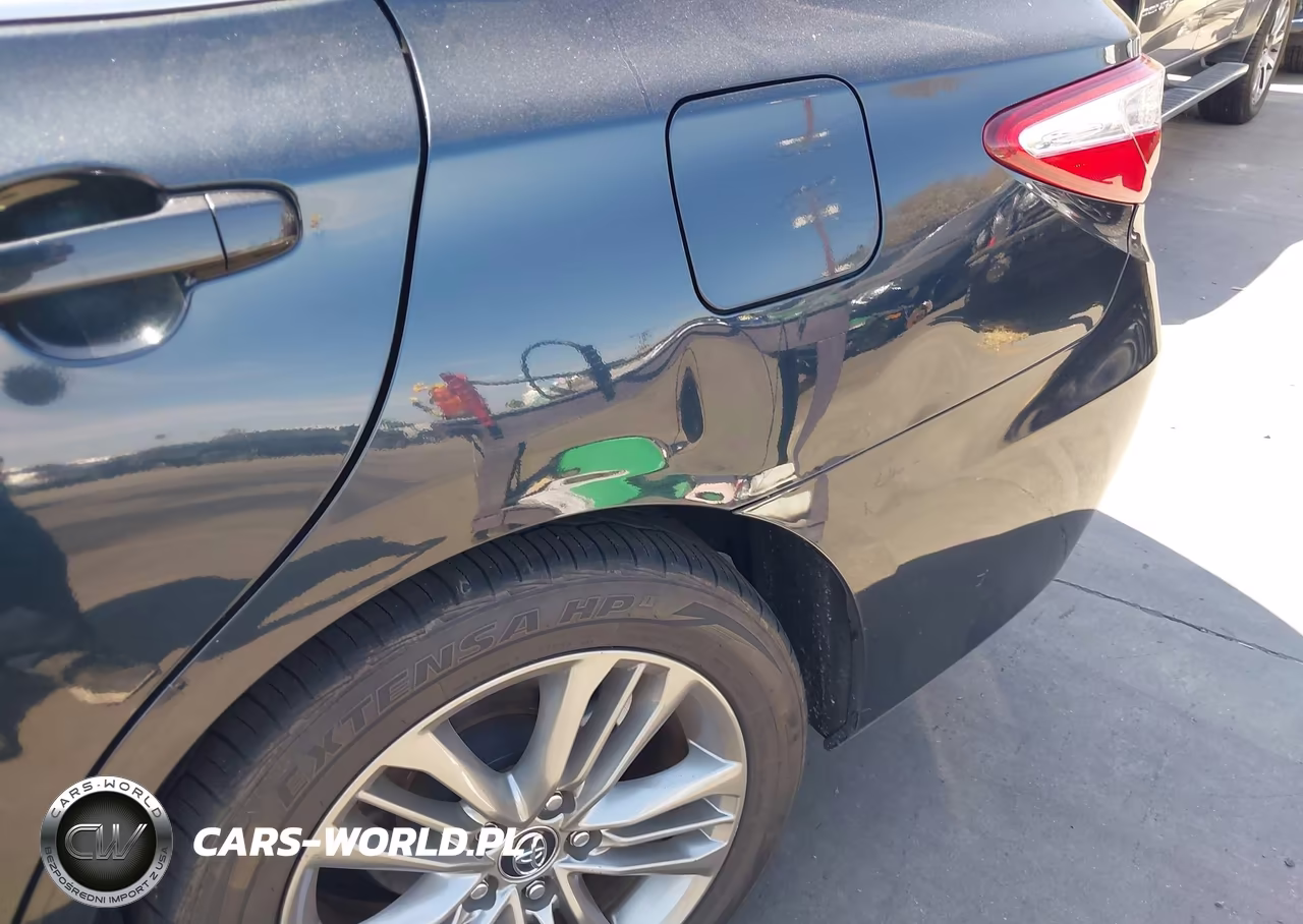 2016 Toyota Camry Se VIN:4T1BF1FK5GU207696 - 17