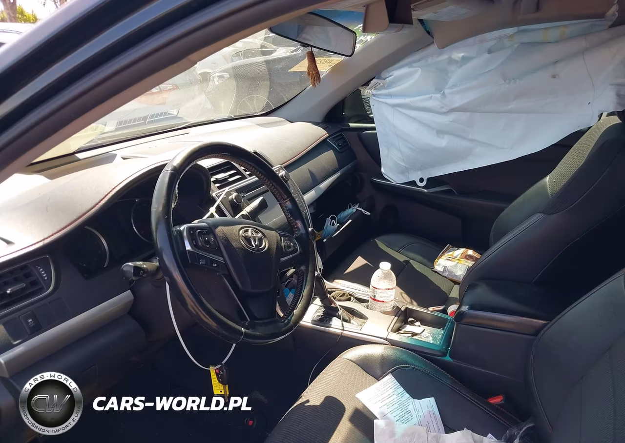 2016 Toyota Camry Se VIN:4T1BF1FK5GU207696 - 5