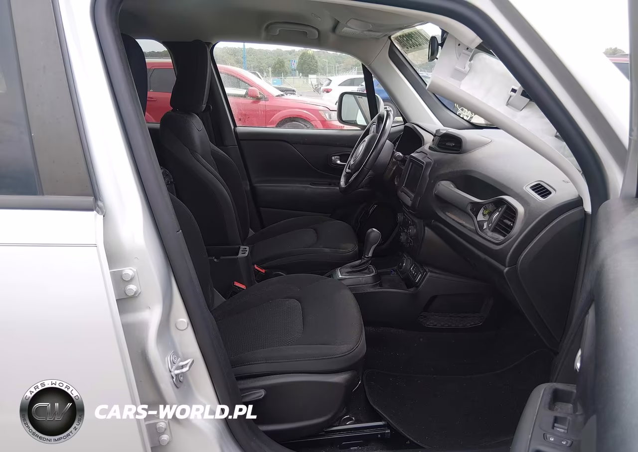 2020 Jeep Renegade Latitude VIN:ZACNJBBB8LPL33295 - 5