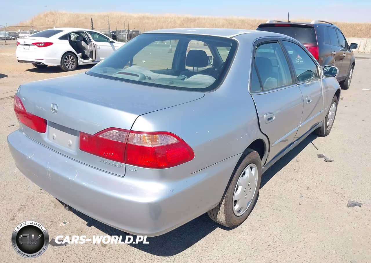 2000 Honda Accord 2.3 Lx VIN:JHMCG6654YC001157 - 4