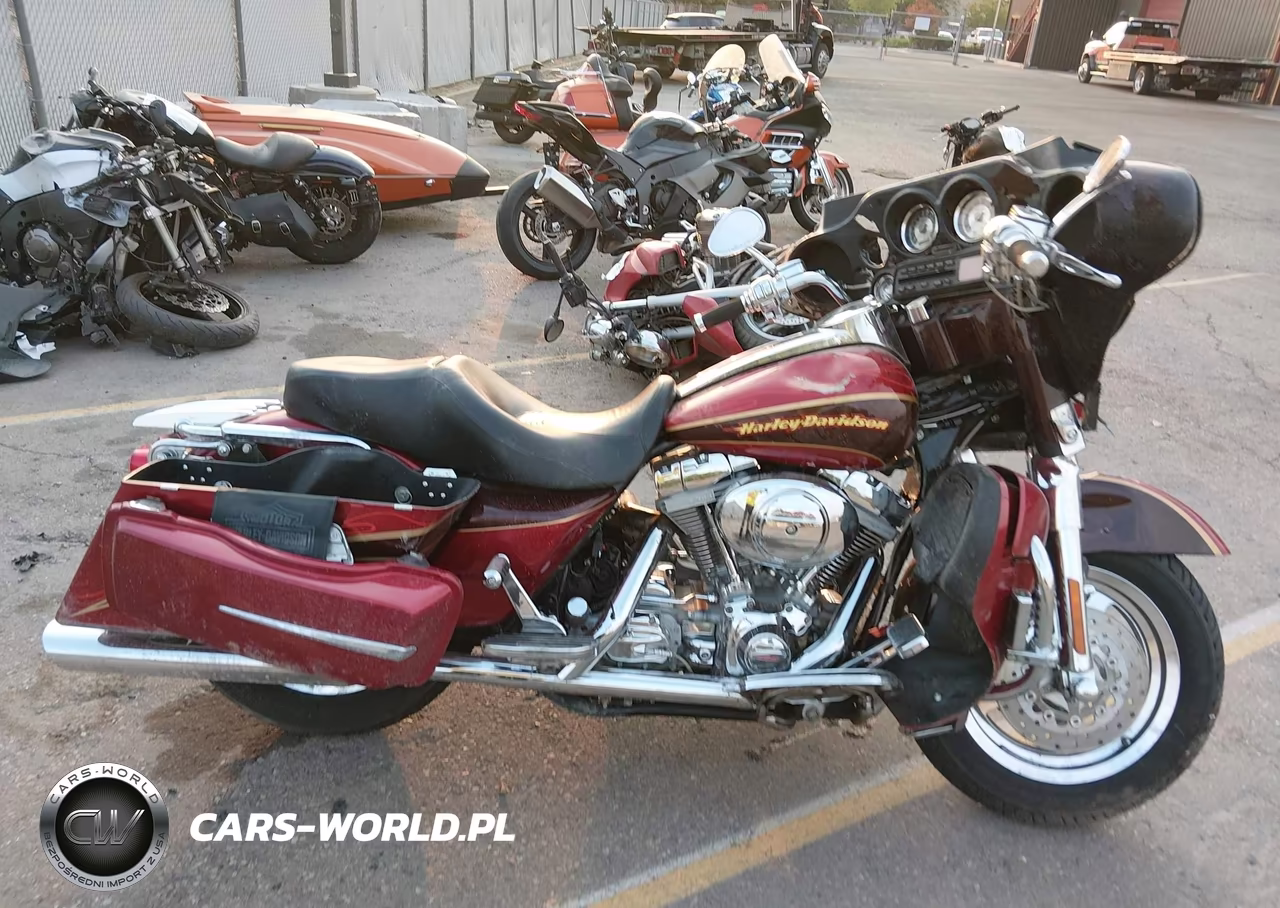 2005 Harley-Davidson Flhtcse2 VIN:1HD1PKE185Y951485 - 11