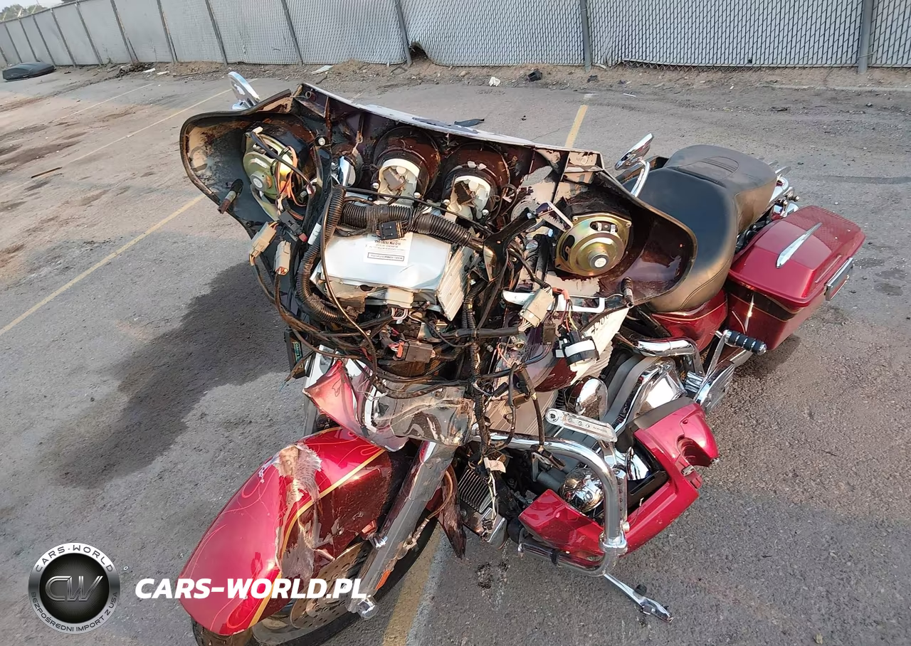 2005 Harley-Davidson Flhtcse2 VIN:1HD1PKE185Y951485 - 13