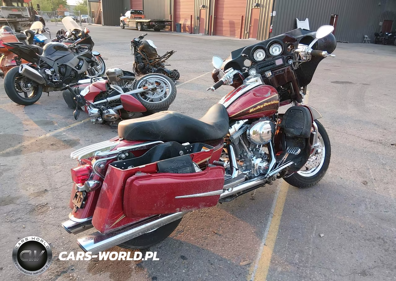 2005 Harley-Davidson Flhtcse2 VIN:1HD1PKE185Y951485 - 4
