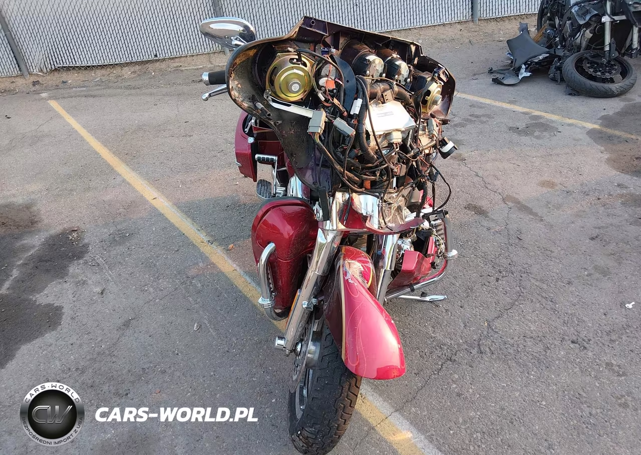 2005 Harley-Davidson Flhtcse2 VIN:1HD1PKE185Y951485 - 5