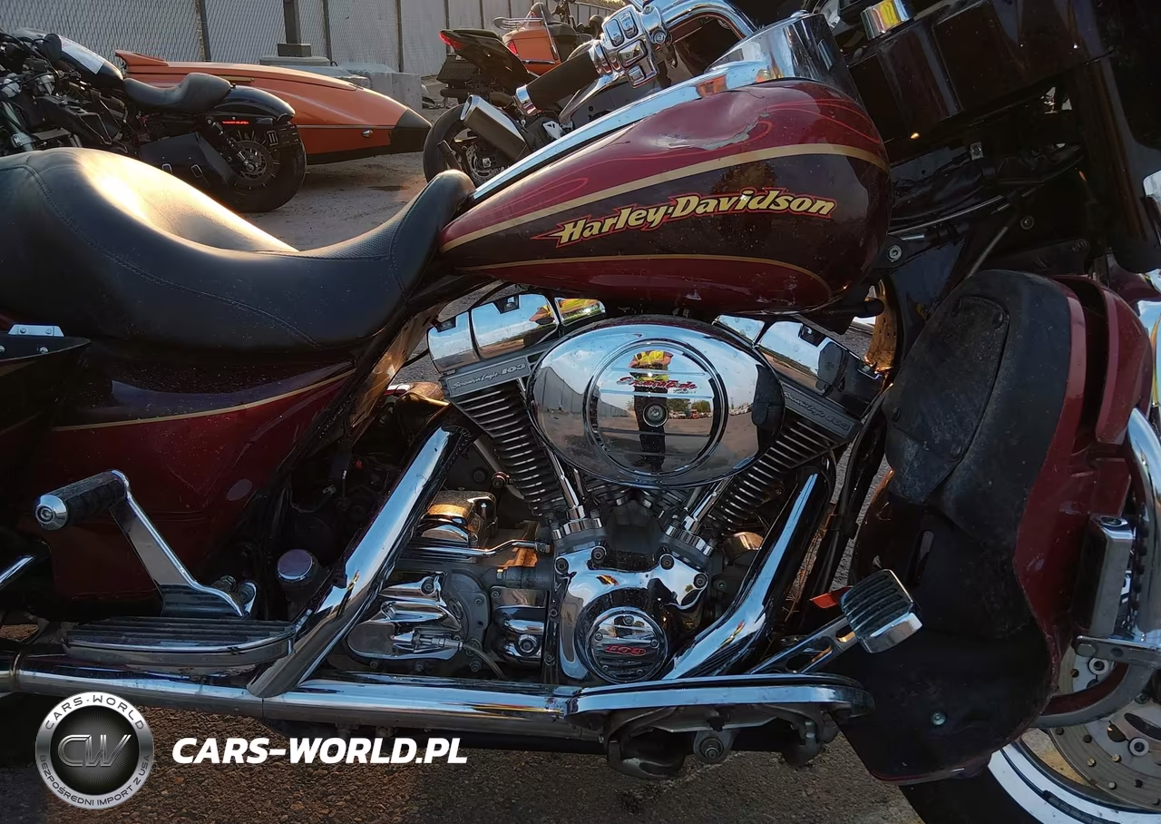 2005 Harley-Davidson Flhtcse2 VIN:1HD1PKE185Y951485 - 8