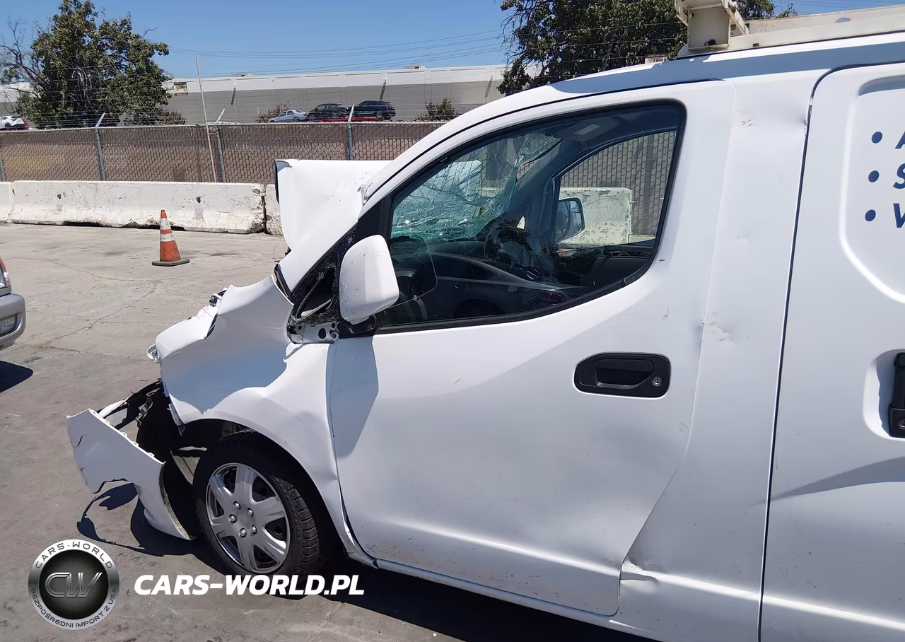 2015 Nissan Nv200 Sv VIN:3N6CM0KN7FK715091 - 9