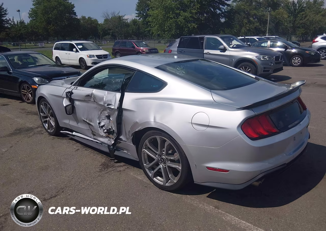 2018 Ford Mustang Ecoboost VIN:1FA6P8TH9J5170261 - 3