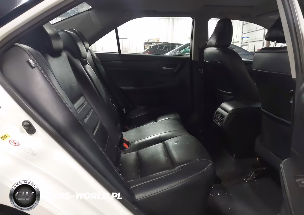 2015 Toyota Camry Xle VIN:4T1BF1FK8FU985506 - 8