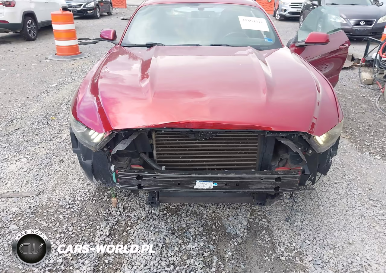 2016 Ford Mustang V6 VIN:1FA6P8AM2G5201505 - 6
