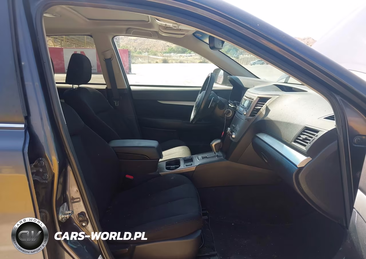 2012 Subaru Outback 2.5I Premium VIN:4S4BRBGC8C3245444 - 5