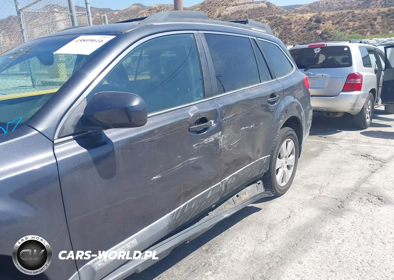 2012 Subaru Outback 2.5I Premium VIN:4S4BRBGC8C3245444 - 6