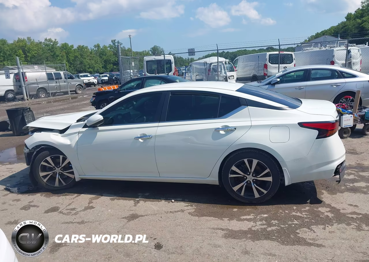 2019 Nissan Altima 2.5 S VIN:1N4BL4BV5KC116530 - 14