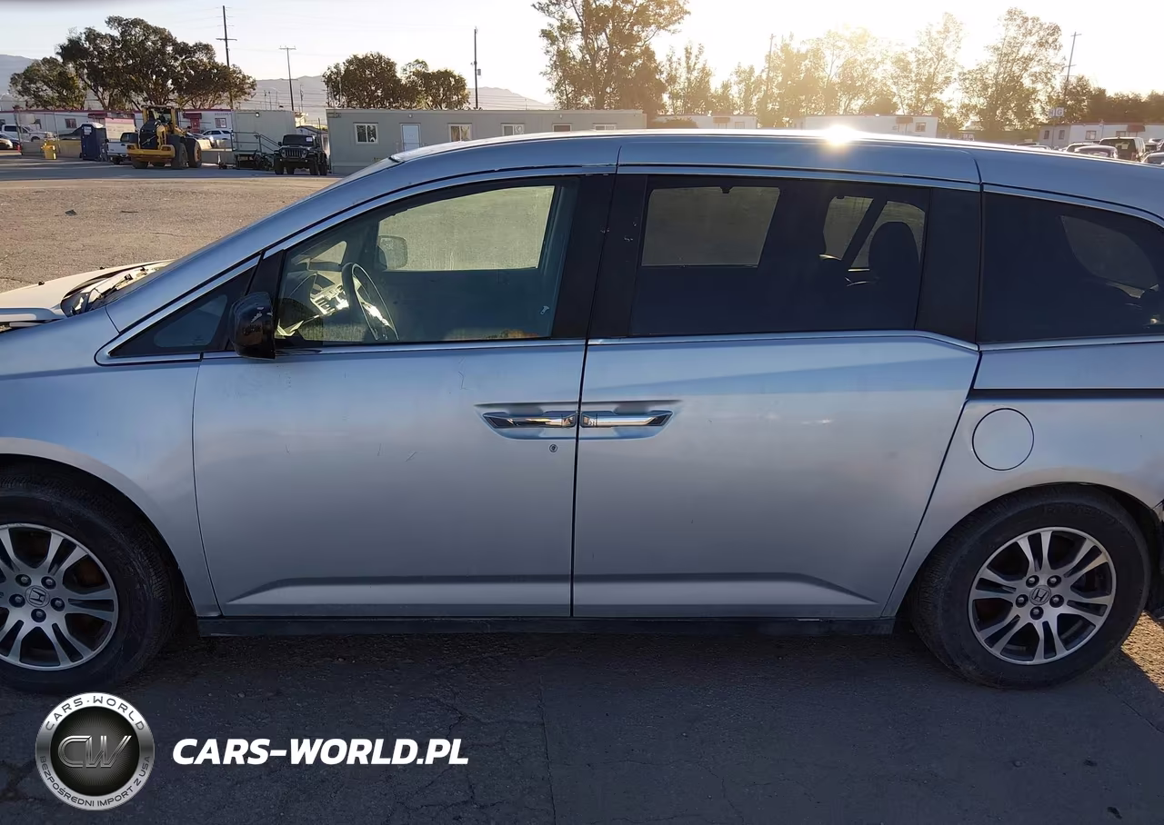 2011 Honda Odyssey Ex-L VIN:5FNRL5H66BB003459 - 13