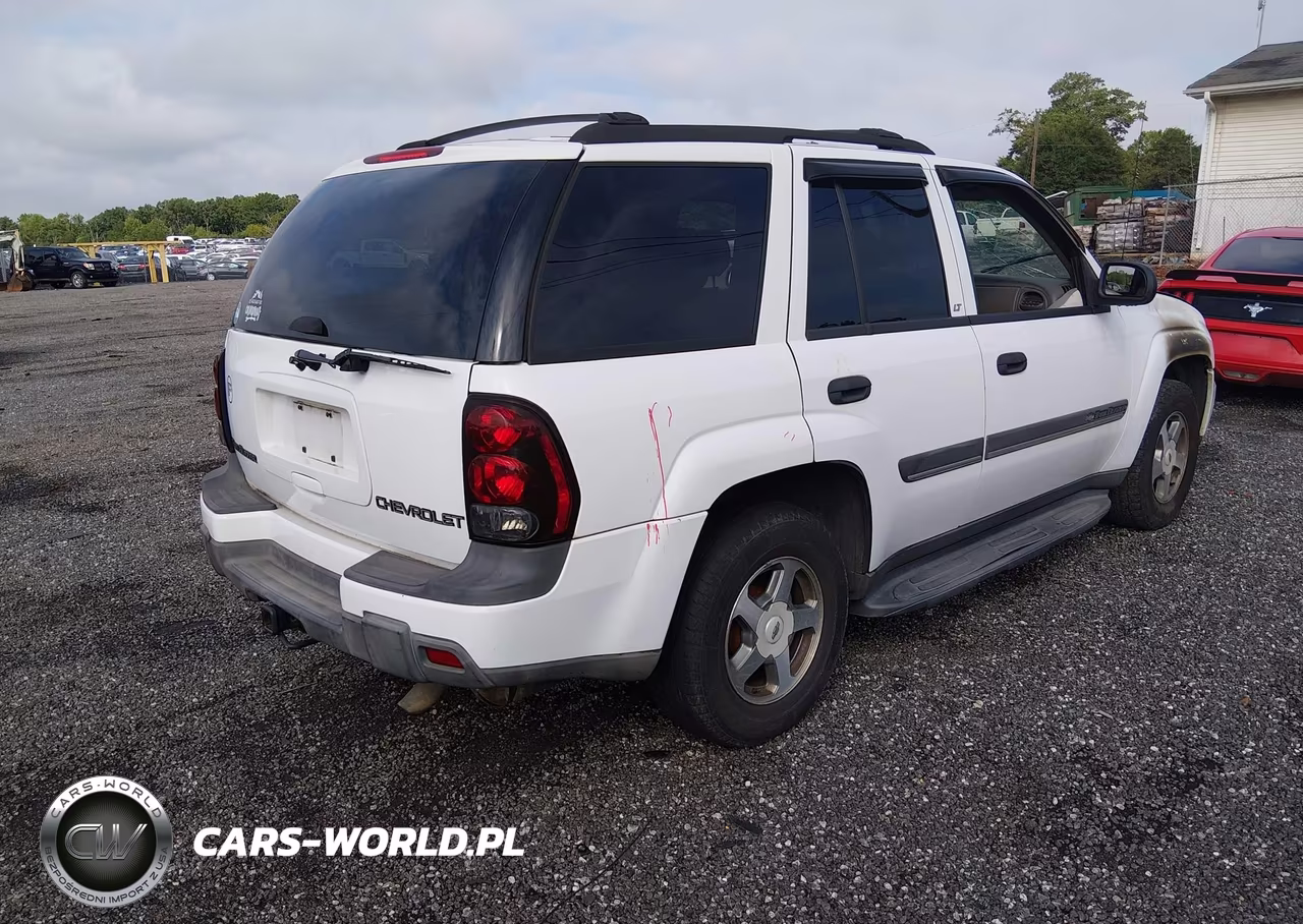 2002 Chevrolet Trailblazer Lt VIN:1GNDT13S322352984 - 4