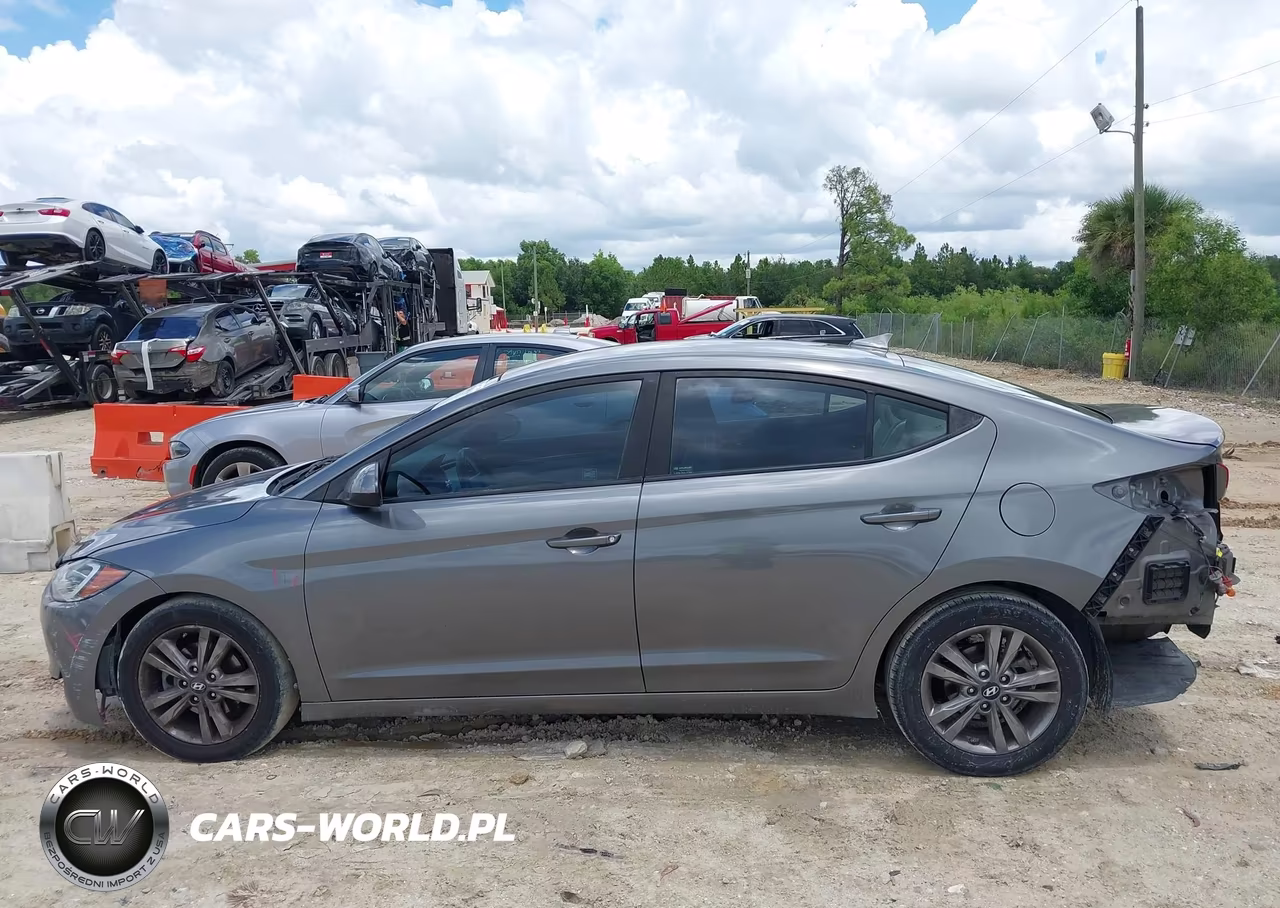 2018 Hyundai Elantra Sel VIN:5NPD84LF5JH241106 - 15