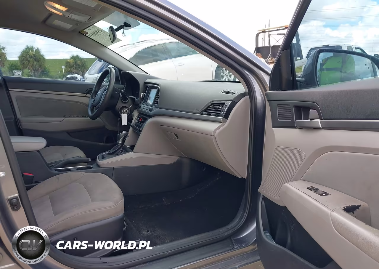 2018 Hyundai Elantra Sel VIN:5NPD84LF5JH241106 - 5