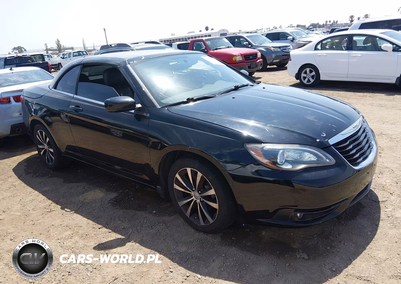 2012 Chrysler 200 S – zdjęcie 1 z 11
