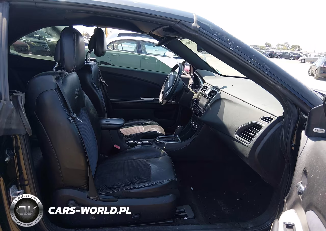 2012 Chrysler 200 S VIN:1C3BCBGG3CN174137 - 5