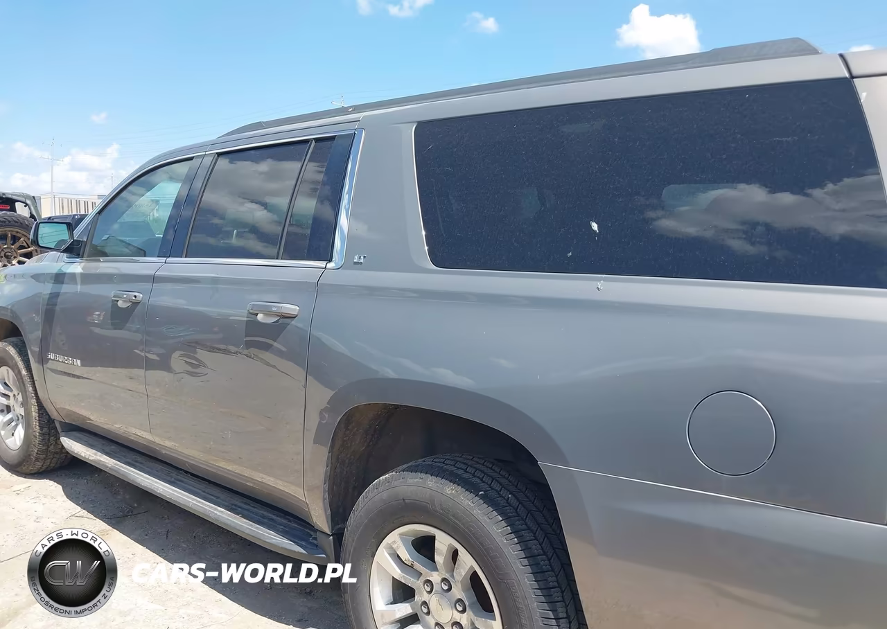 2018 Chevrolet Suburban Lt VIN:1GNSCHKC5JR397411 - 14