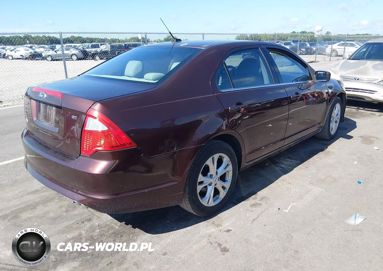 2012 Ford Fusion Se VIN:3FAHP0HA7CR141301 - 4