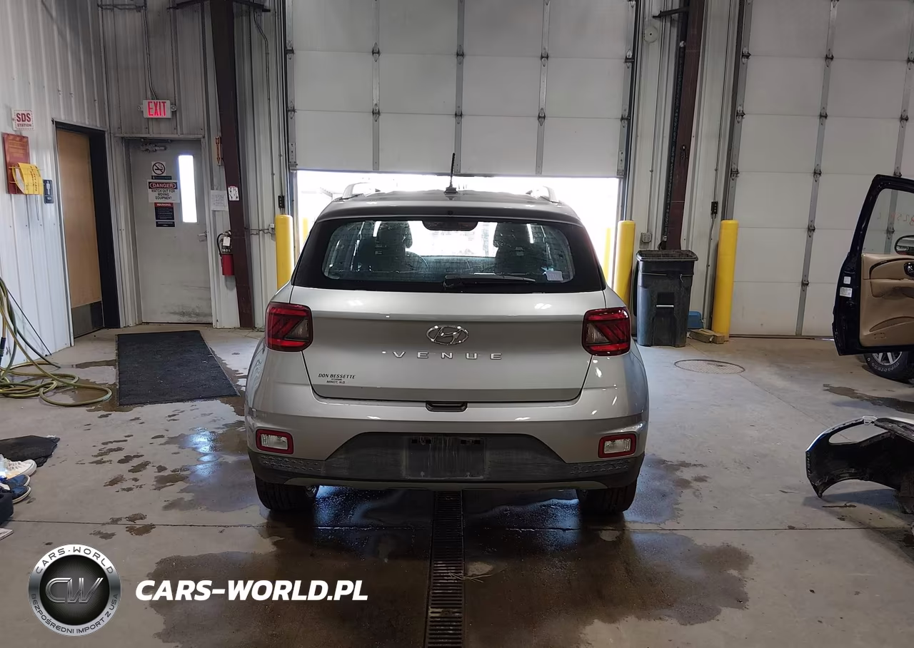 2023 Hyundai Venue Sel VIN:KMHRC8A32PU266849 - 17