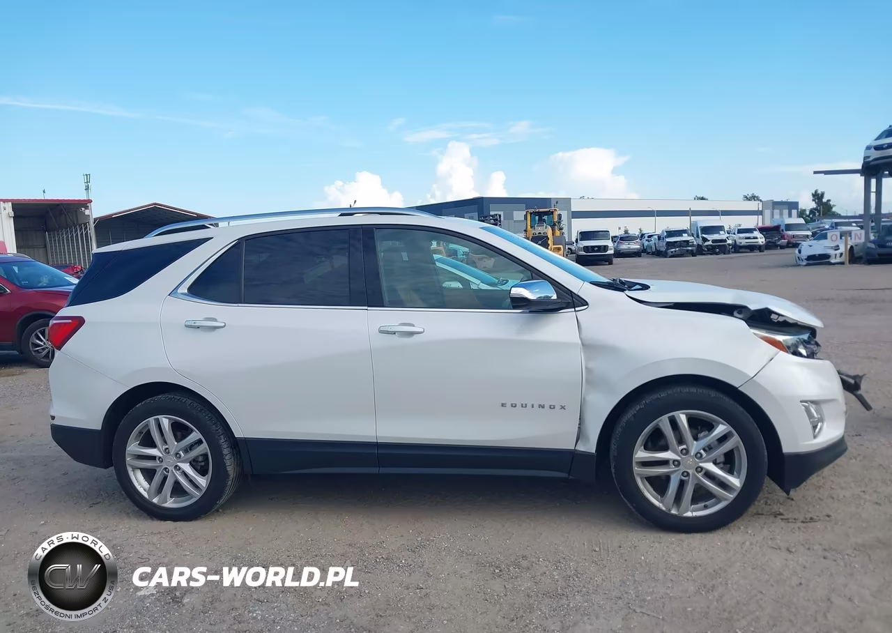 2018 Chevrolet Equinox Premier VIN:2GNAXMEV0J6100899 - 13