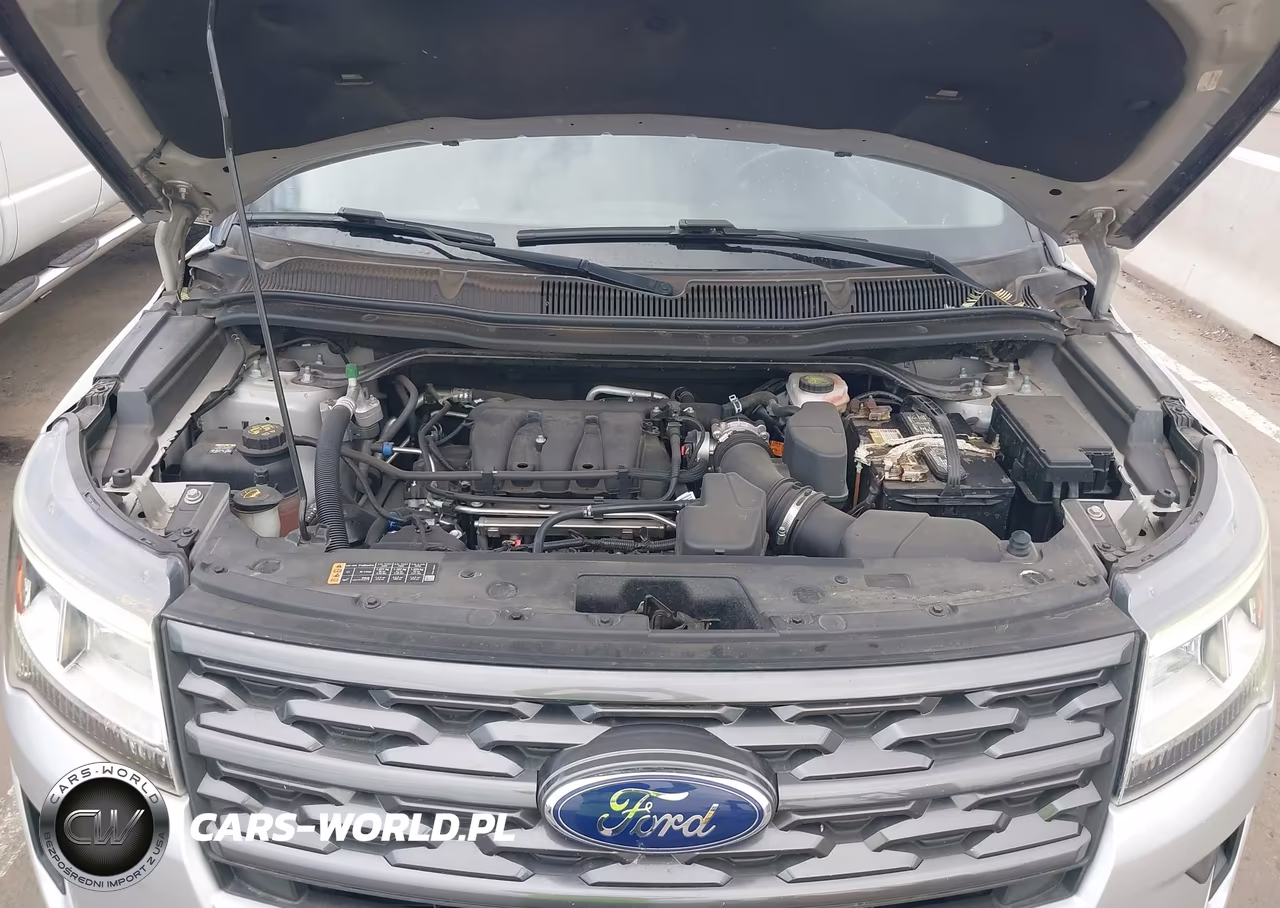 2018 Ford Explorer Xlt VIN:1FM5K7D82JGA80981 - 10