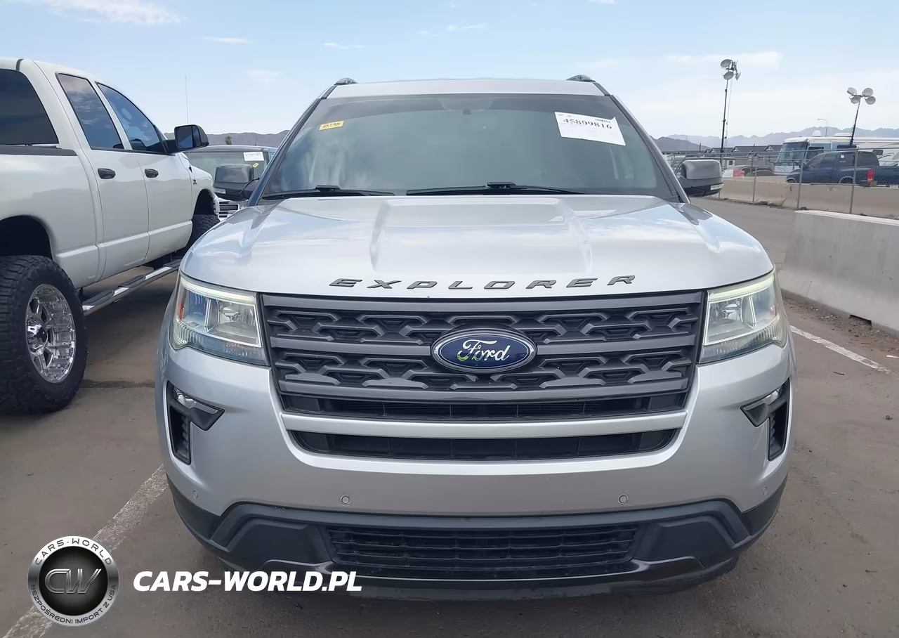 2018 Ford Explorer Xlt VIN:1FM5K7D82JGA80981 - 12