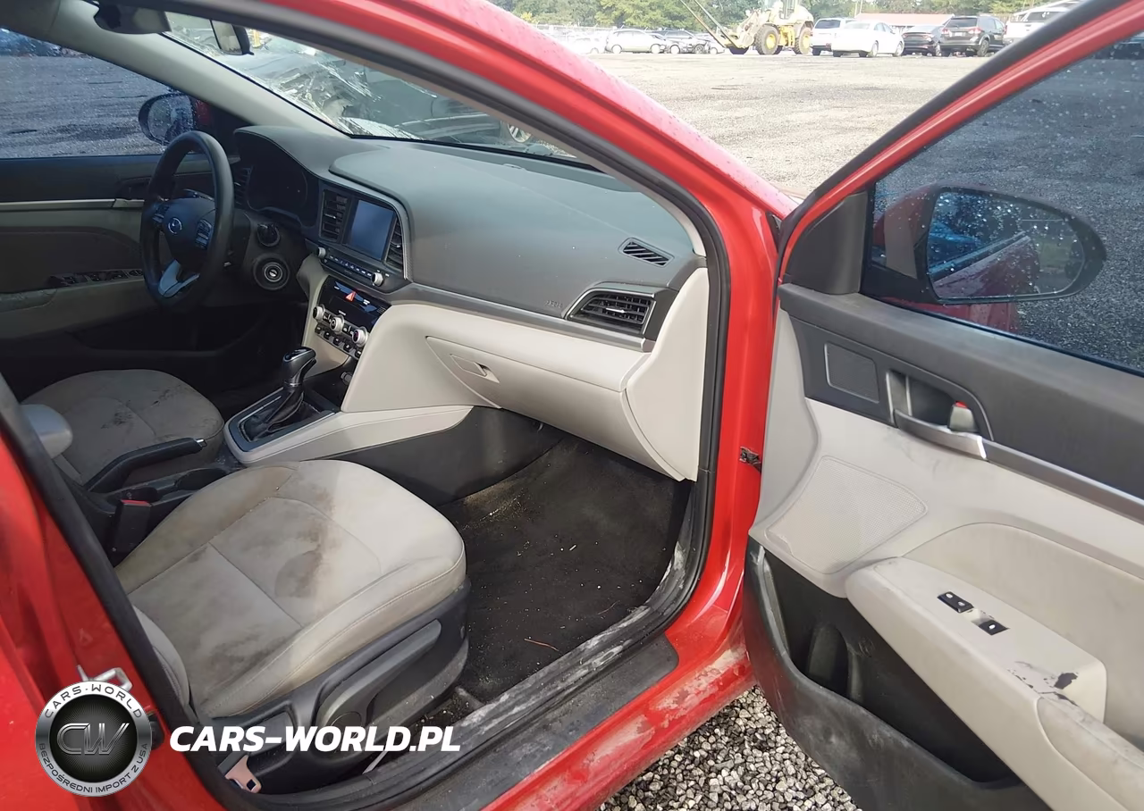 2020 Hyundai Elantra Sel VIN:5NPD84LF6LH550859 - 5