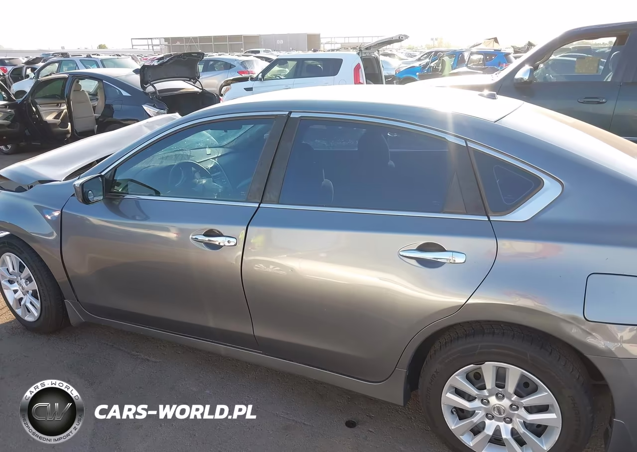 2015 Nissan Altima 2.5 S VIN:1N4AL3AP9FC277865 - 13