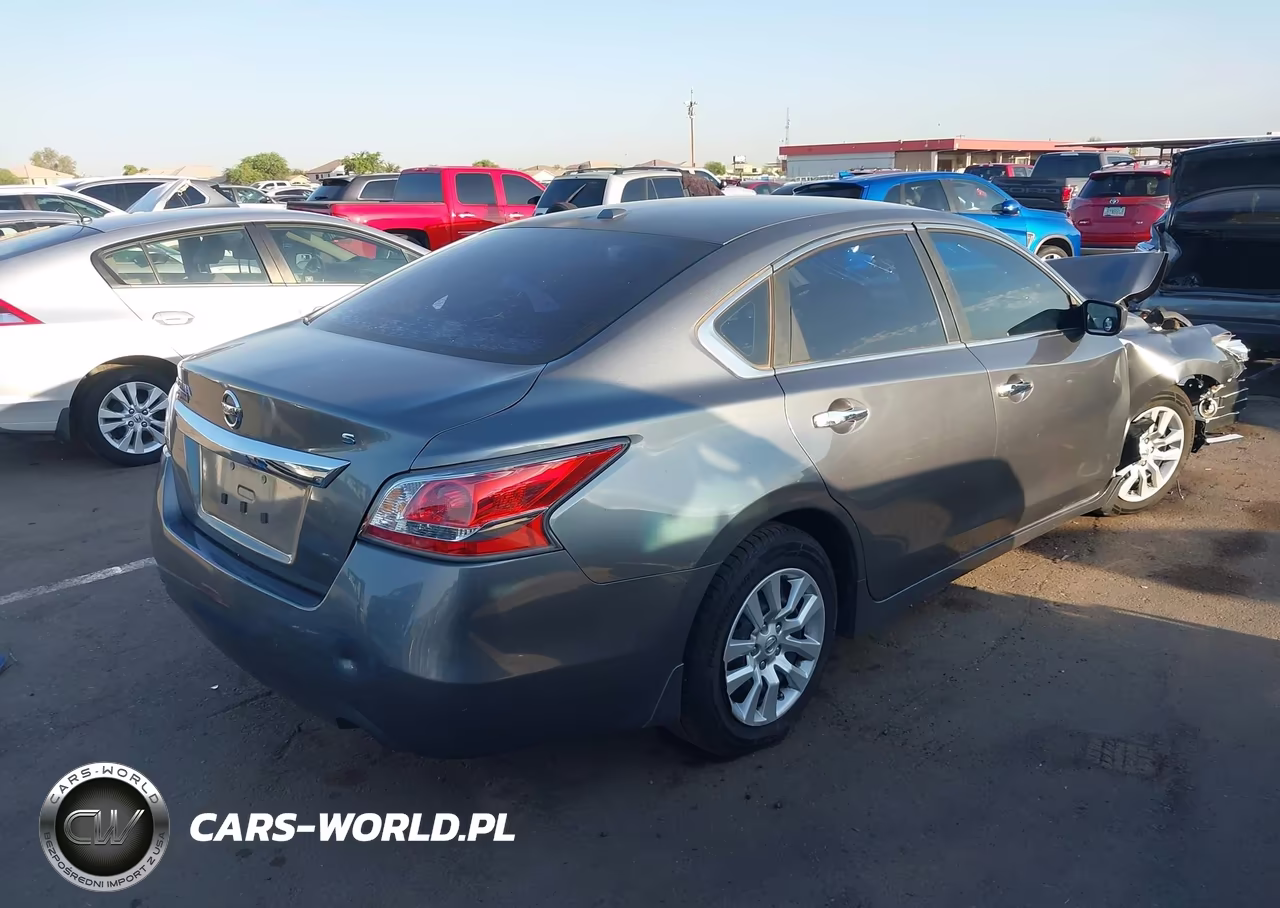 2015 Nissan Altima 2.5 S VIN:1N4AL3AP9FC277865 - 4