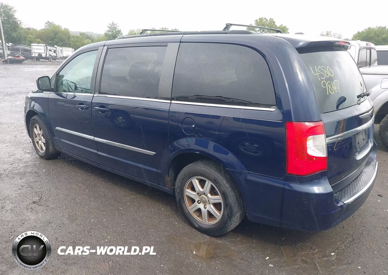 2012 Chrysler Town & Country Touring VIN:2C4RC1BG7CR326564 - 3